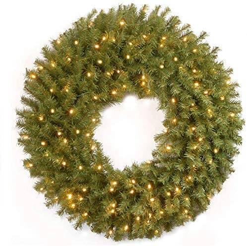 Outdoor Christmas Wreath with Lights